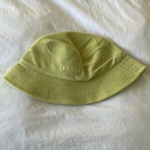 Levi’s Bucket Hat